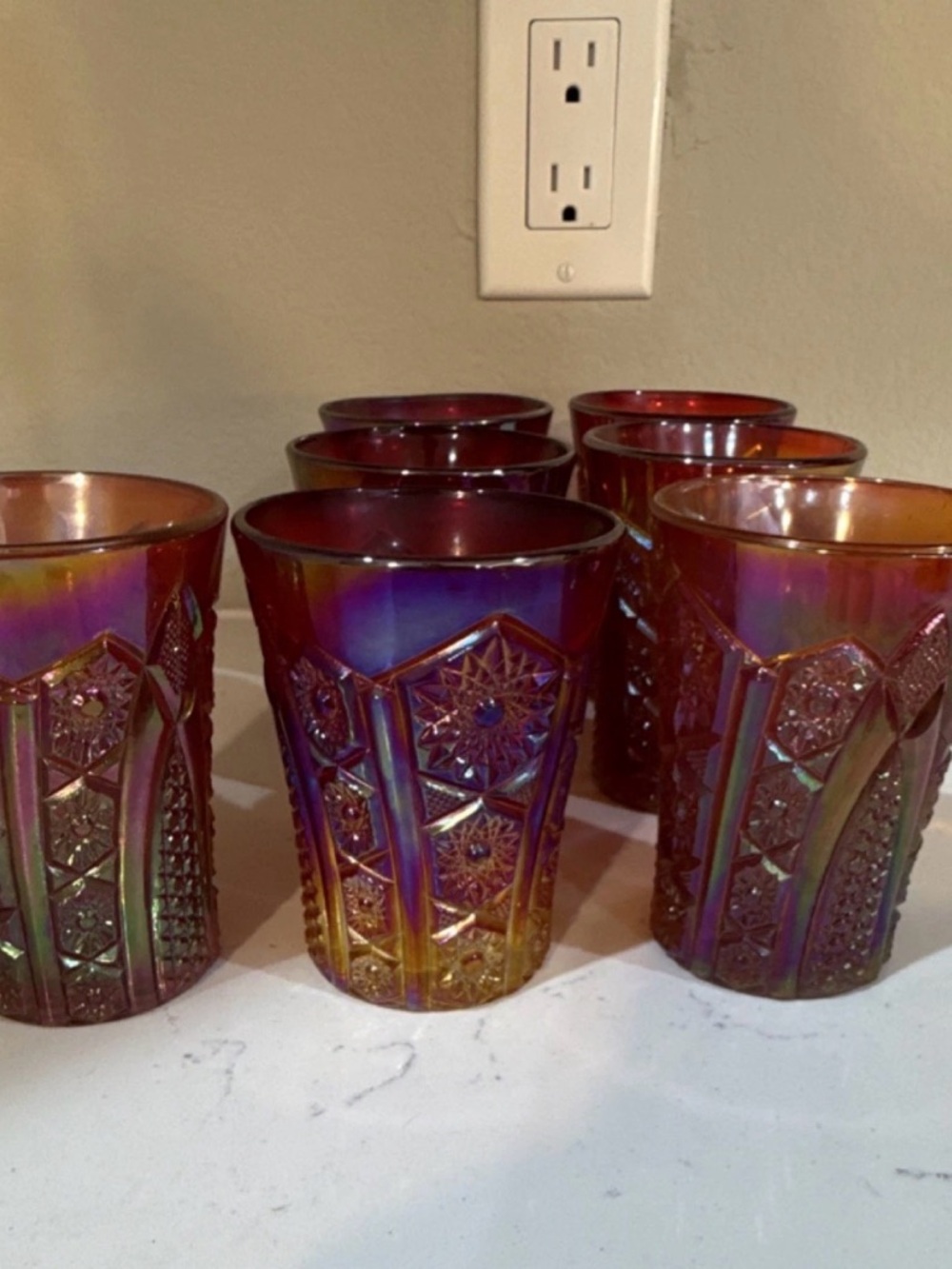 Iridescent Heirloom Glass Tumbler Glasses Set of 7 Decorative glows